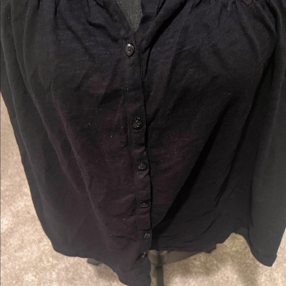 Sonoma Women's Black Button-Down Blouse - Picture 3 of 9